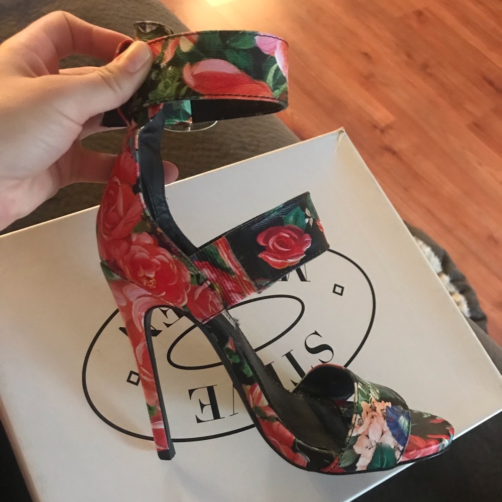 Steve Madden heels